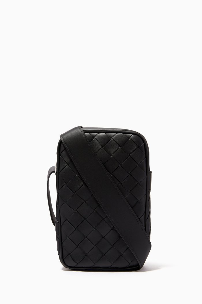 

Zipped Phone Pouch in Intrecciato Leather, Black
