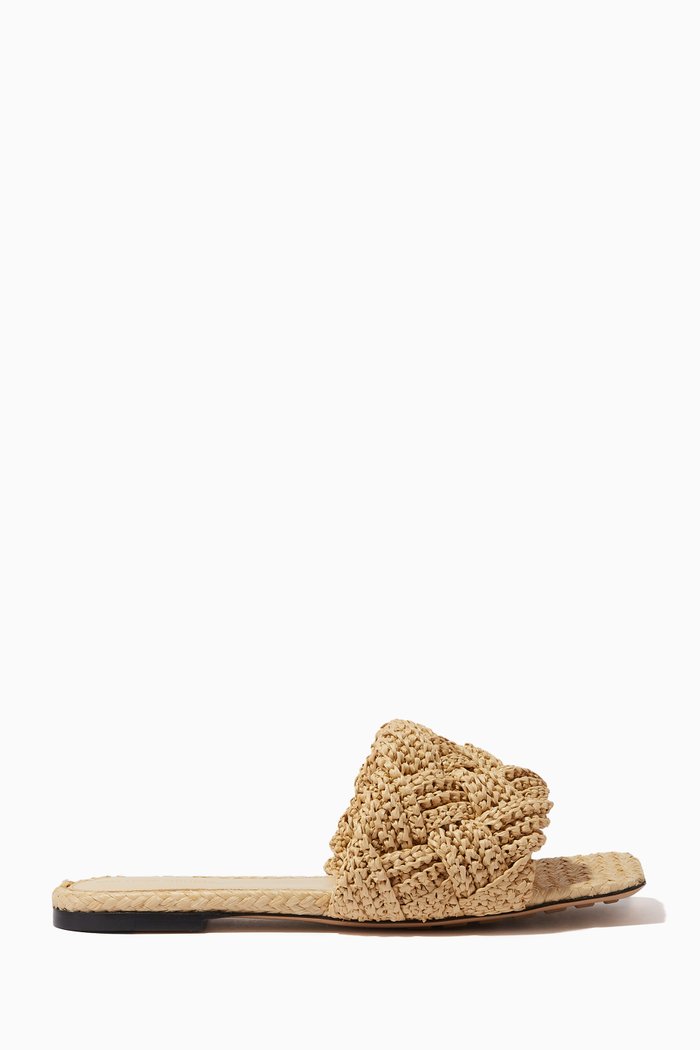 

Lido Flat Sandals in Woven Raffia, Neutral