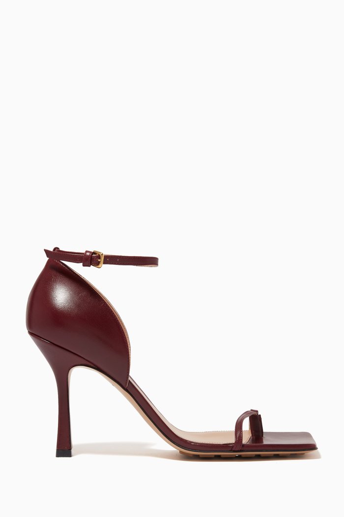 

Stretch Strap Sandals in Leather, Burgundy