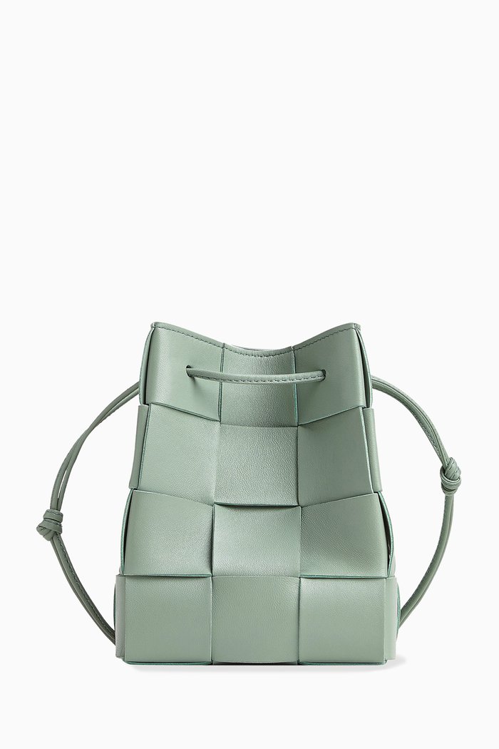 

Small Cross-Body Bucket Bag in Intreccio Leather, Green
