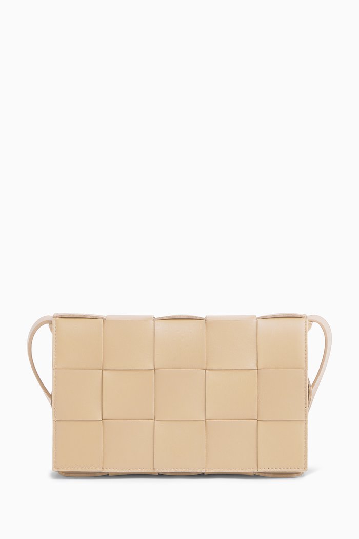 

Cassette Crossbody Bag in Intrecciato Leather, Neutral