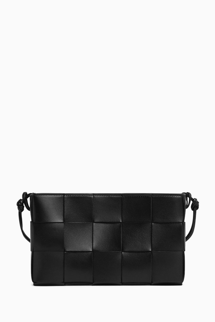 

Cassette Pouch on Strap in Intreccio Leather, Black