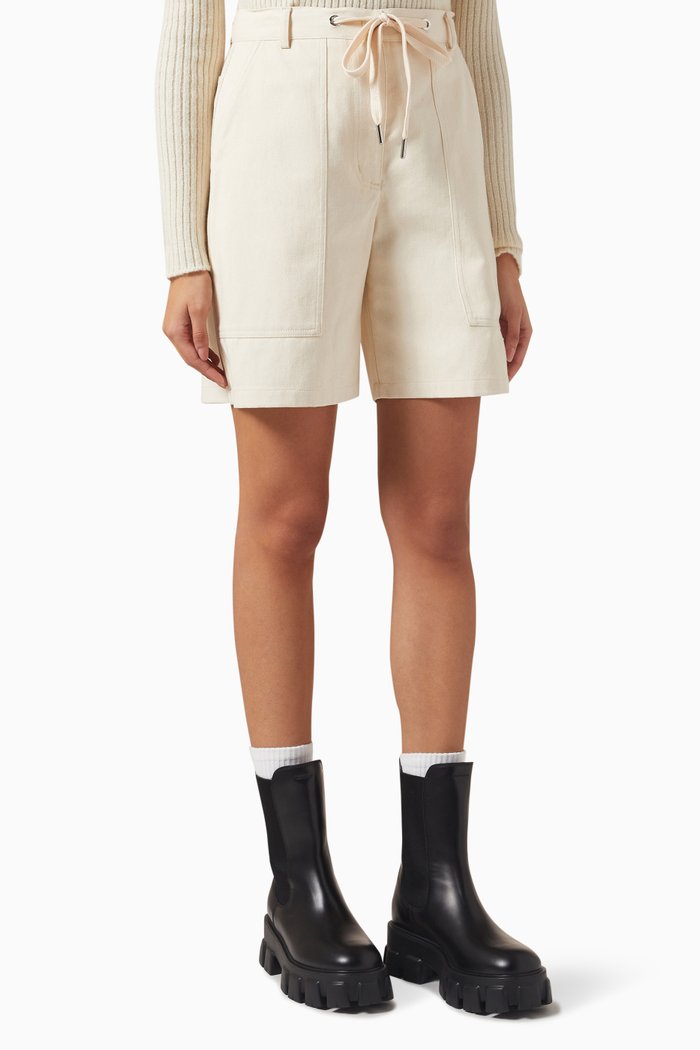 

High-rise Shorts in Cotton Drill, White