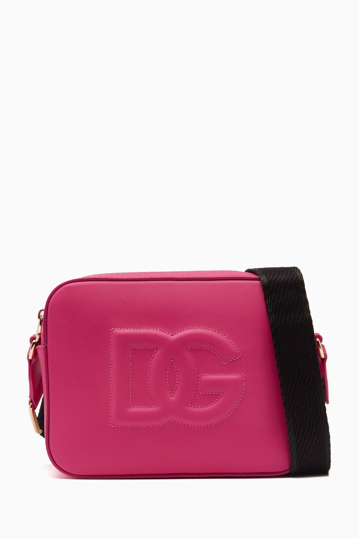 Embossed Logo Camera Bag in Leather, Pink