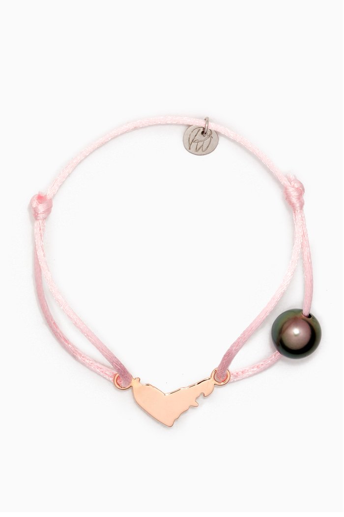 

Wan Design Pearl Bracelet with UAE Map Charm in 18kt Gold, Pink