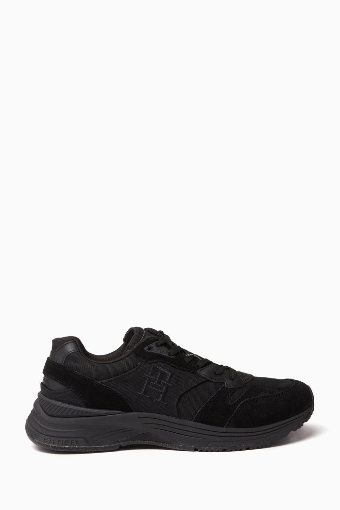 

Low Top Sneakers in Suede, Black