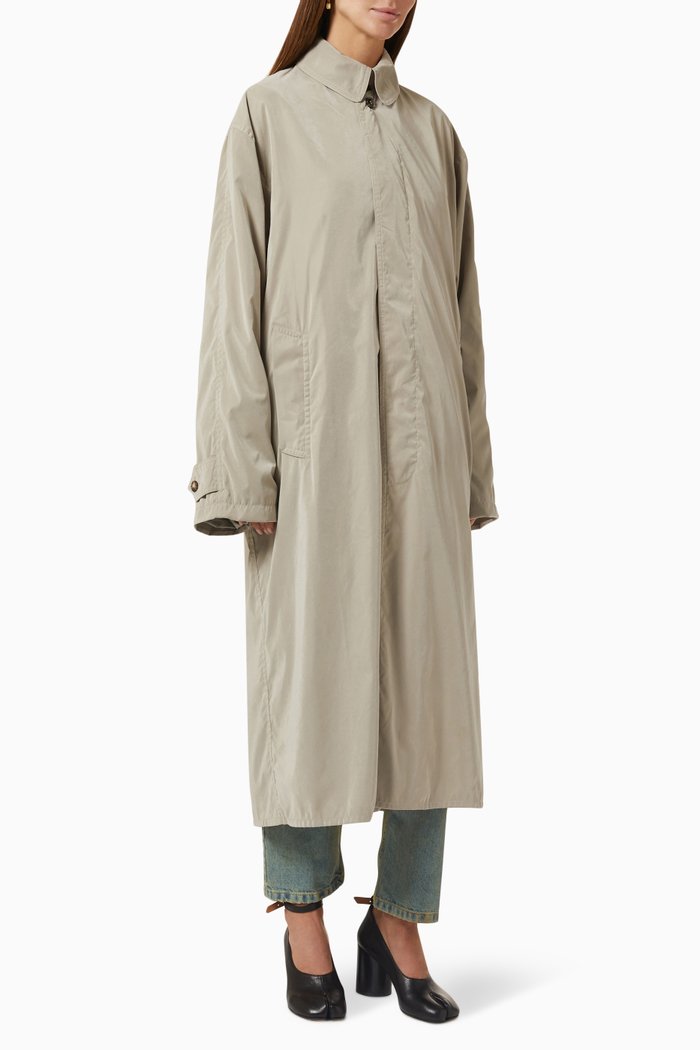

MM Waterproof Trench Coat in Nylon, Brown