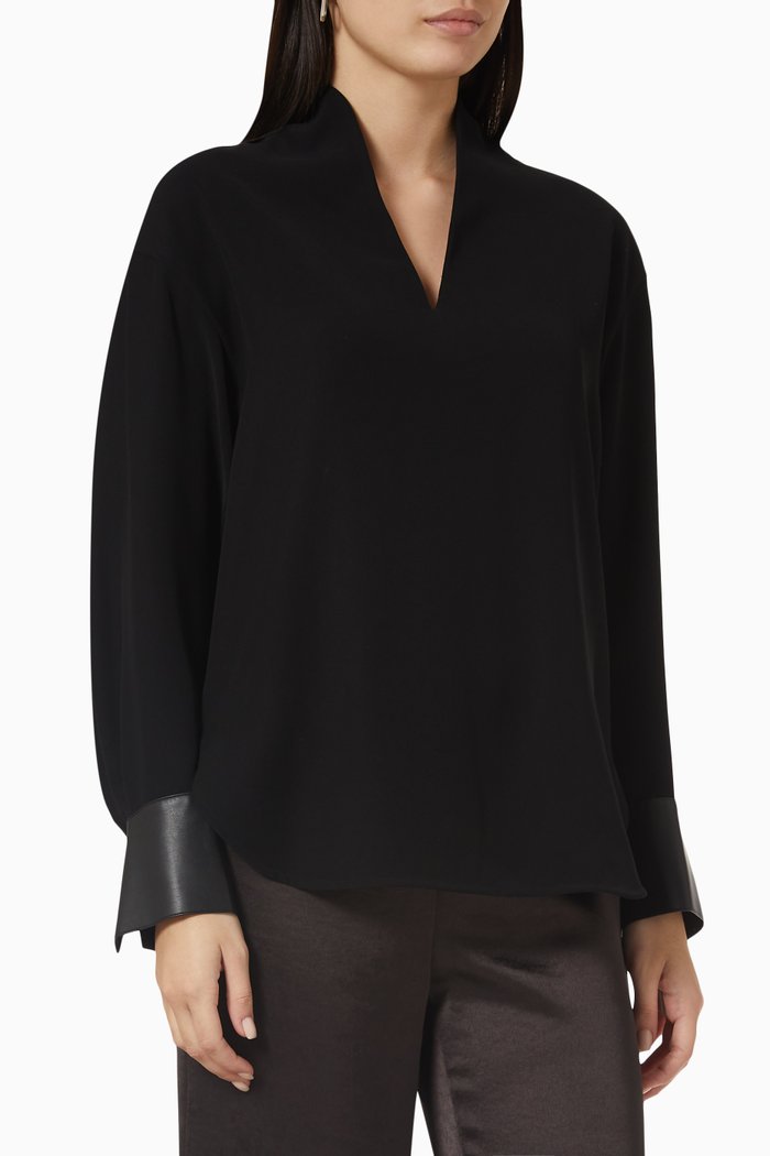 

Slit Neck Top in Satin, Black