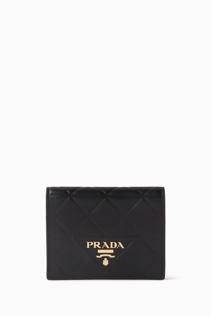 

Diamond Quilted Compact Wallet in Leather, Black