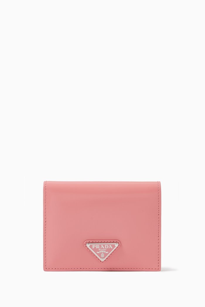 

Small Bi-fold Wallet in Brushed Leather, Pink