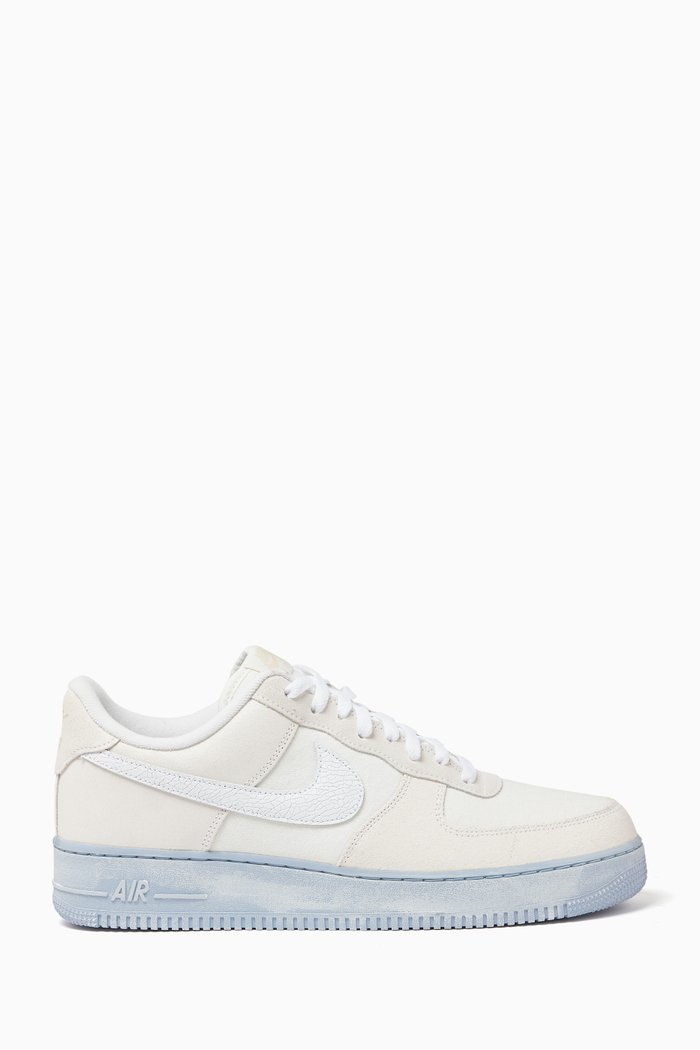 

Air Force 1 '07 LV8 Sneakers in Leather, White