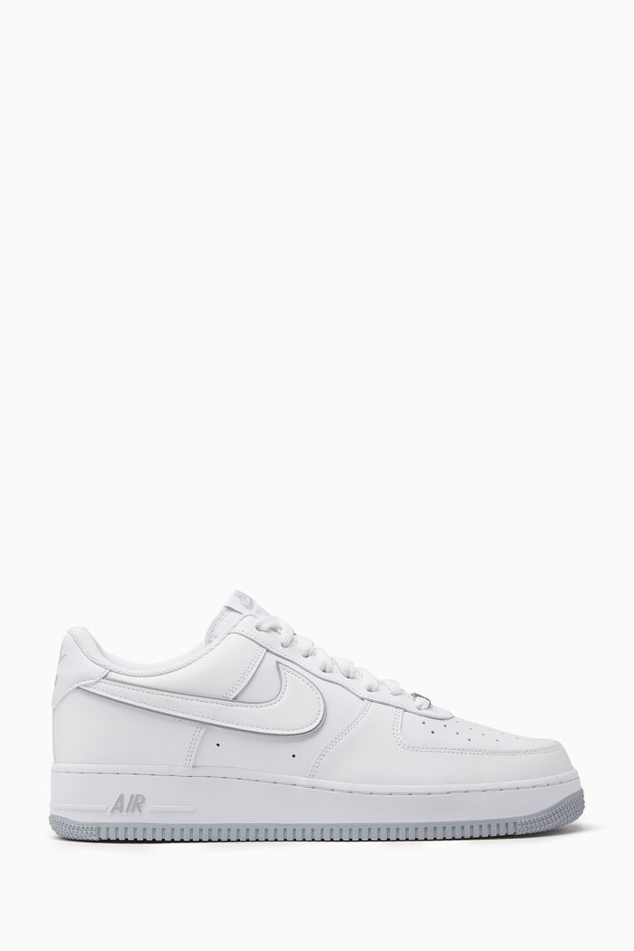 

Air Force 1 '07 Sneakers in Leather, White