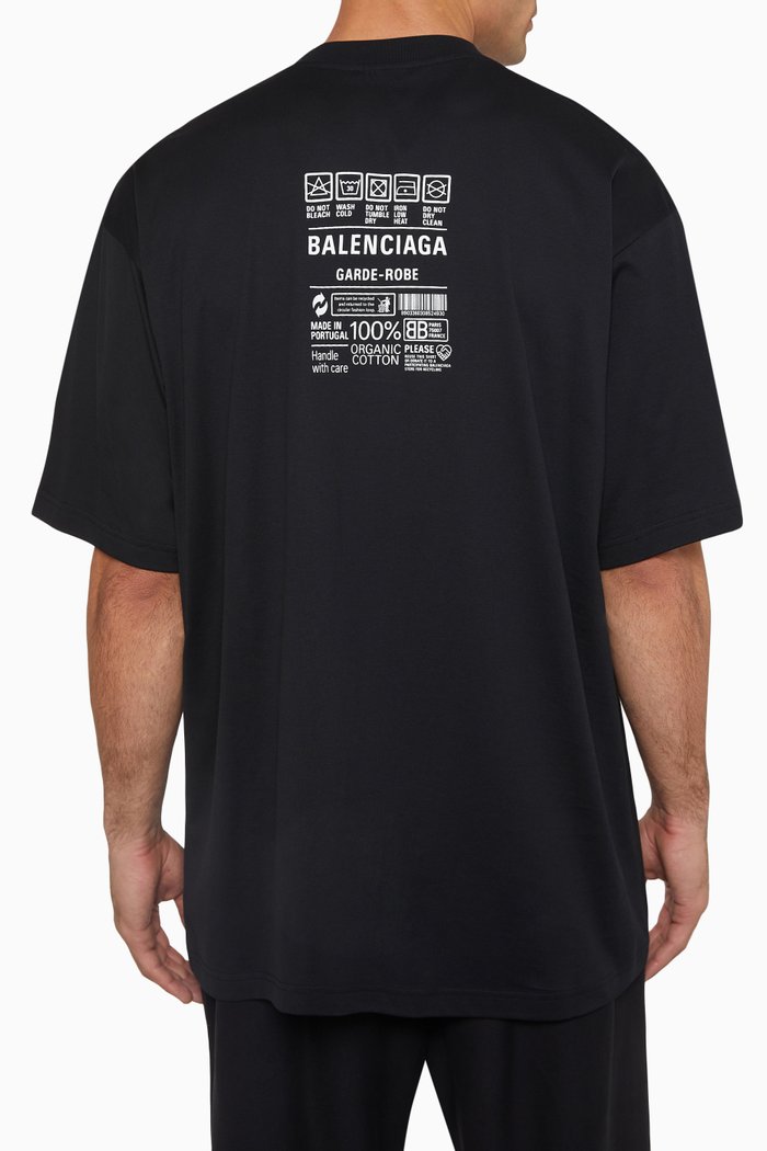 

Medium Fit T-shirt in Cotton, Black