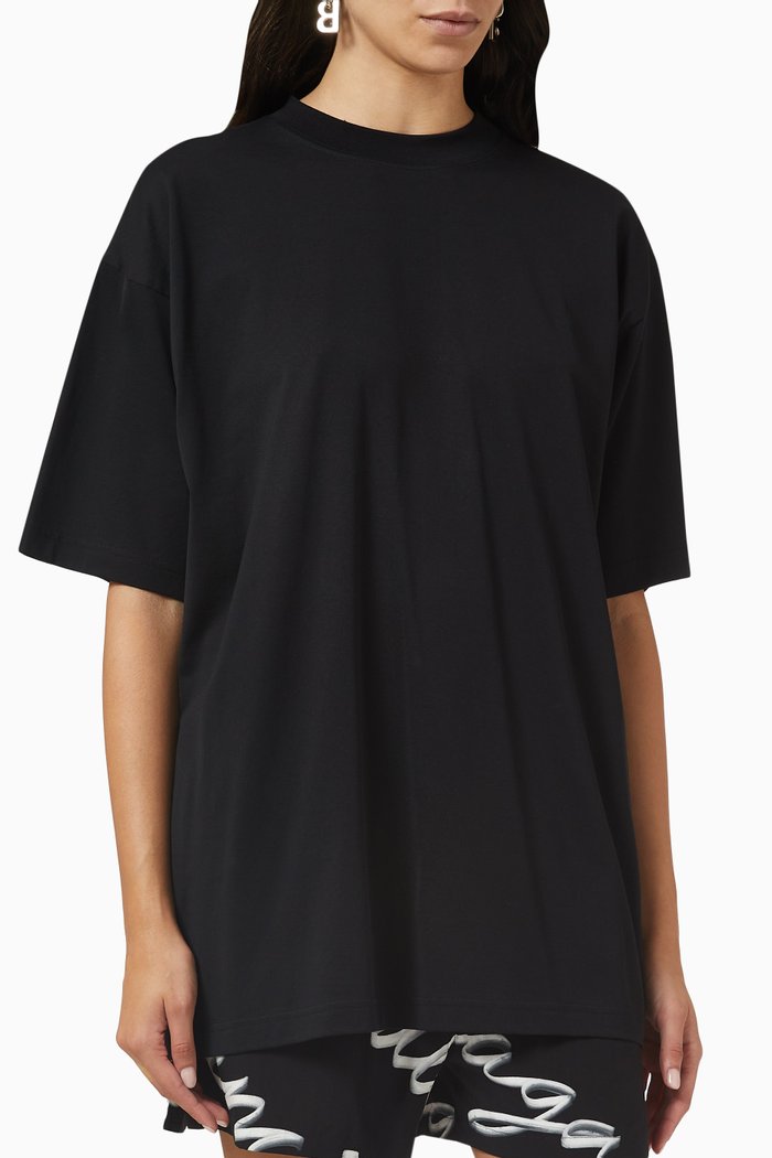 

Logo Medium-fit T-shirt in Jersey, Black