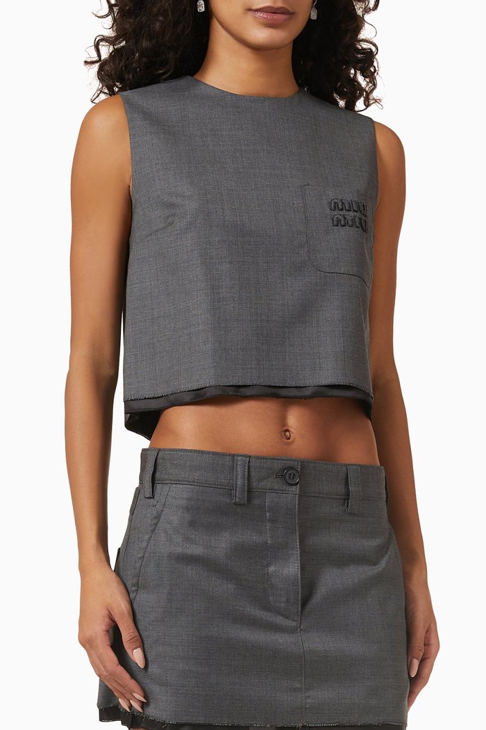 

Grisaille Logo Top in Virgin Wool, Grey