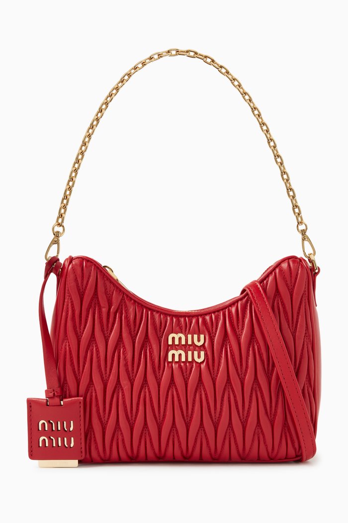 

Small Matelassé Shoulder Bag in Leather, Red
