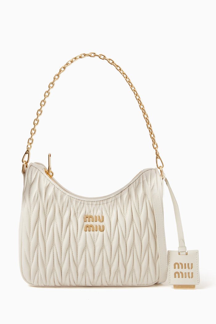 

Matelassé Shoulder Bag in Leather, White