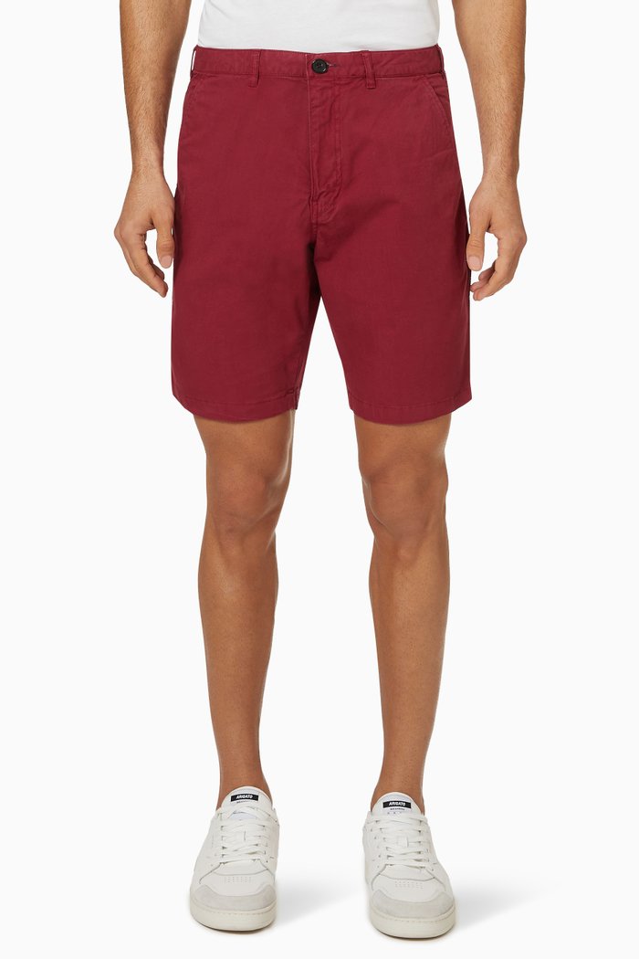 

Chino Shorts in Cotton, Red
