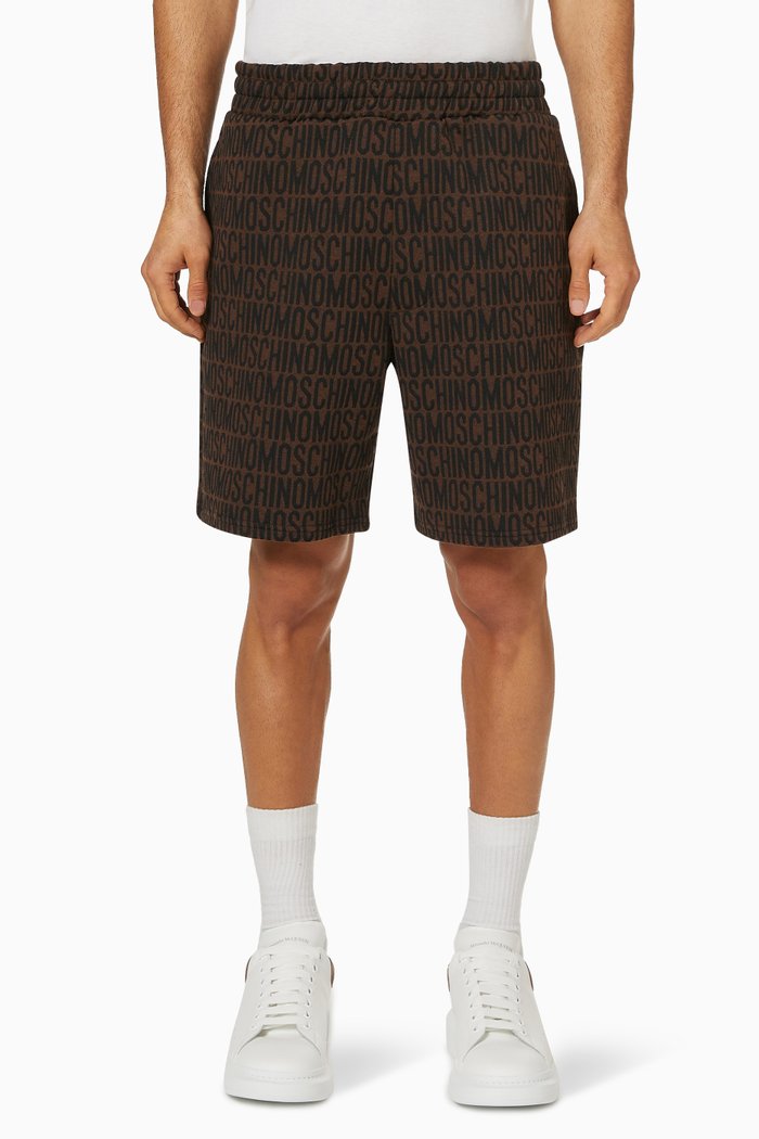 

All-over Logo Shorts in Fleece, Brown