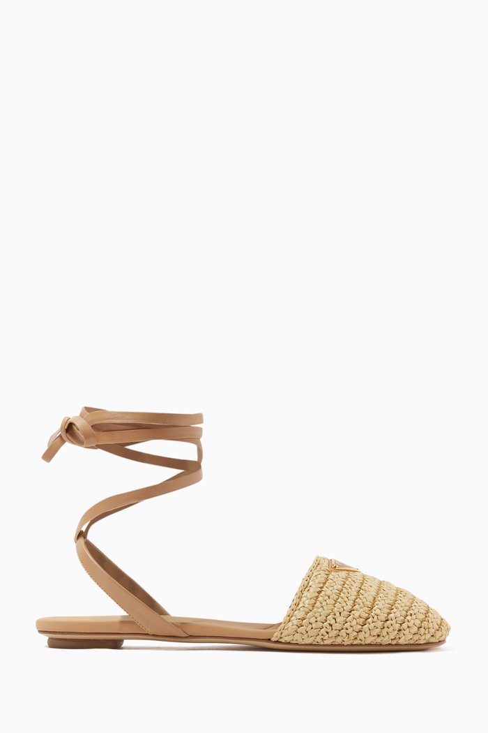 

Wrap-around Flat Sandals in Raffia, Neutral