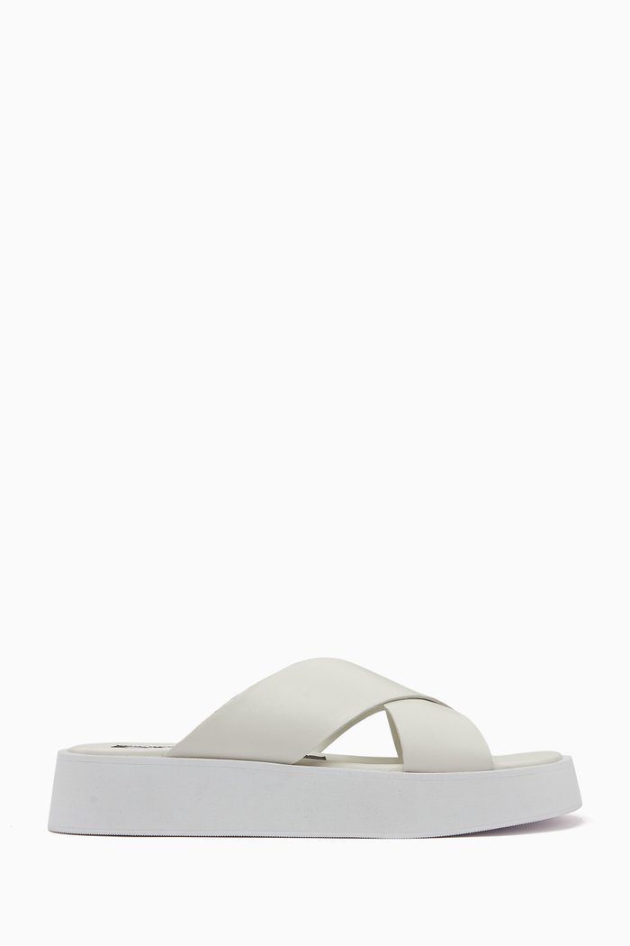 Pippi Slides in Leather, White