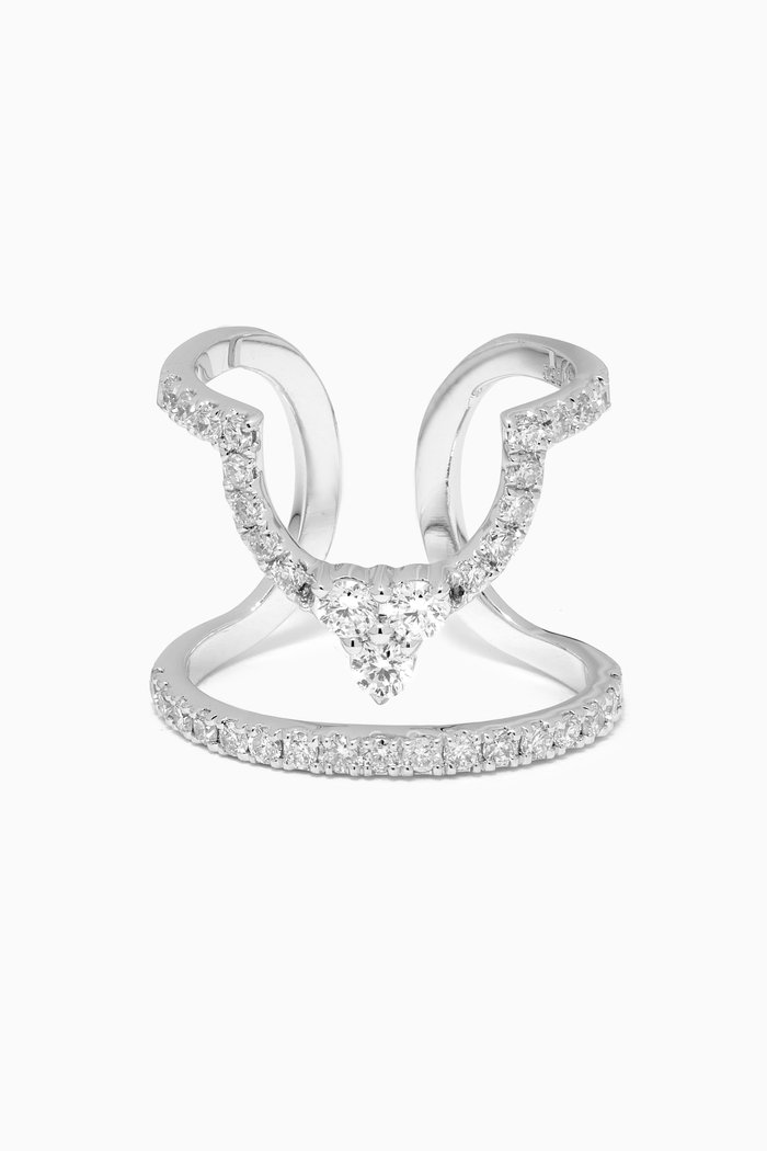 

Diamond Nail Ring in 18k White Gold