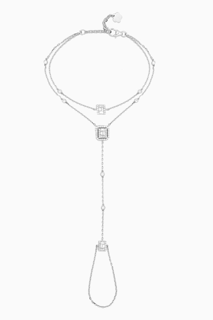 

Diamond Hand Chain in 18kt White Gold