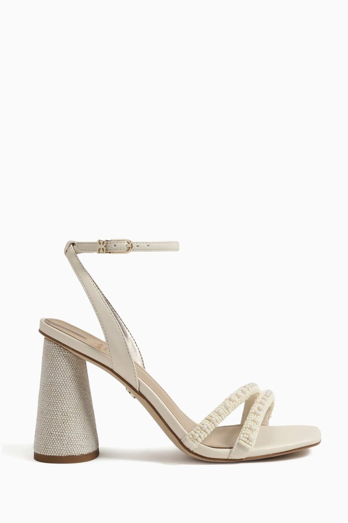 

Kia 90 Beads Sandals in Linen, Neutral