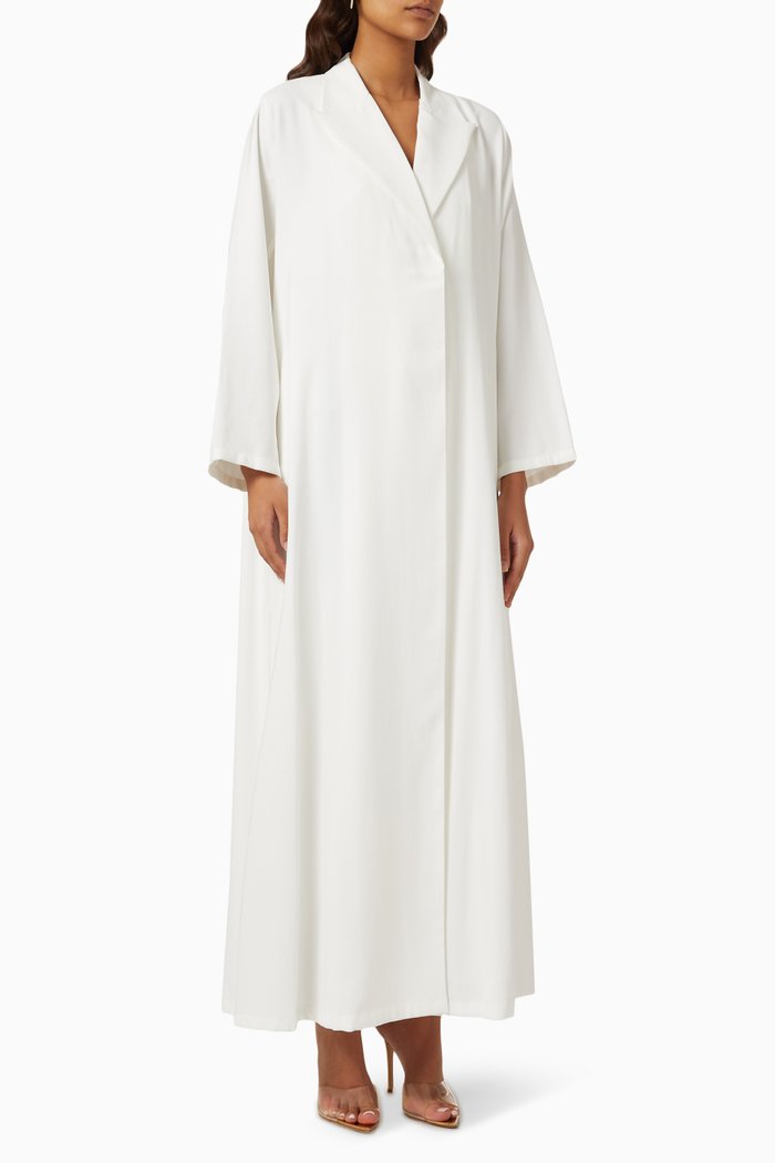 

Jacket-collar Buttoned Abaya, White