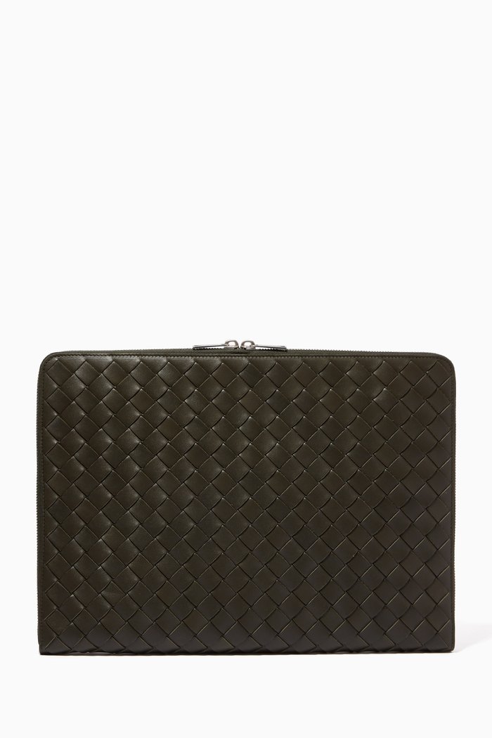 

Pouch in Intrecciato Leather, Green