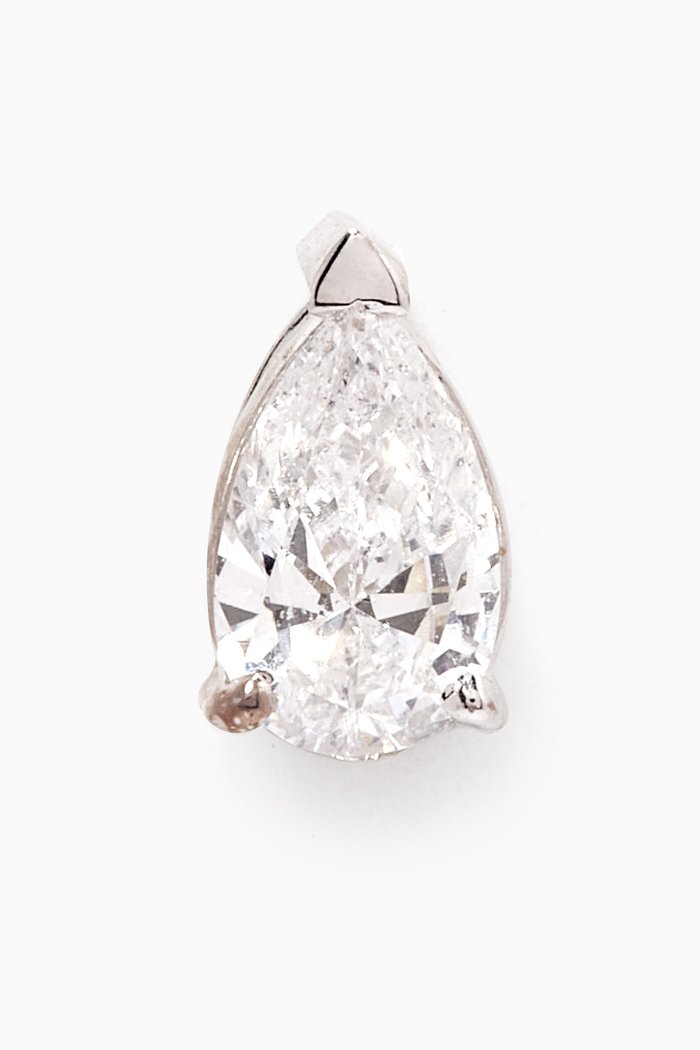 

Diamond Single Ear Piercing in 18kt White Gold