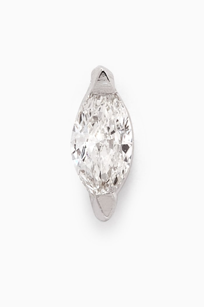 

Diamond Single Ear Piercing in 18kt White Gold