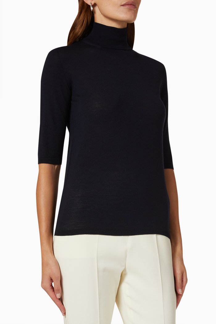 

Unghia Sweater in Virgin Wool, Blue