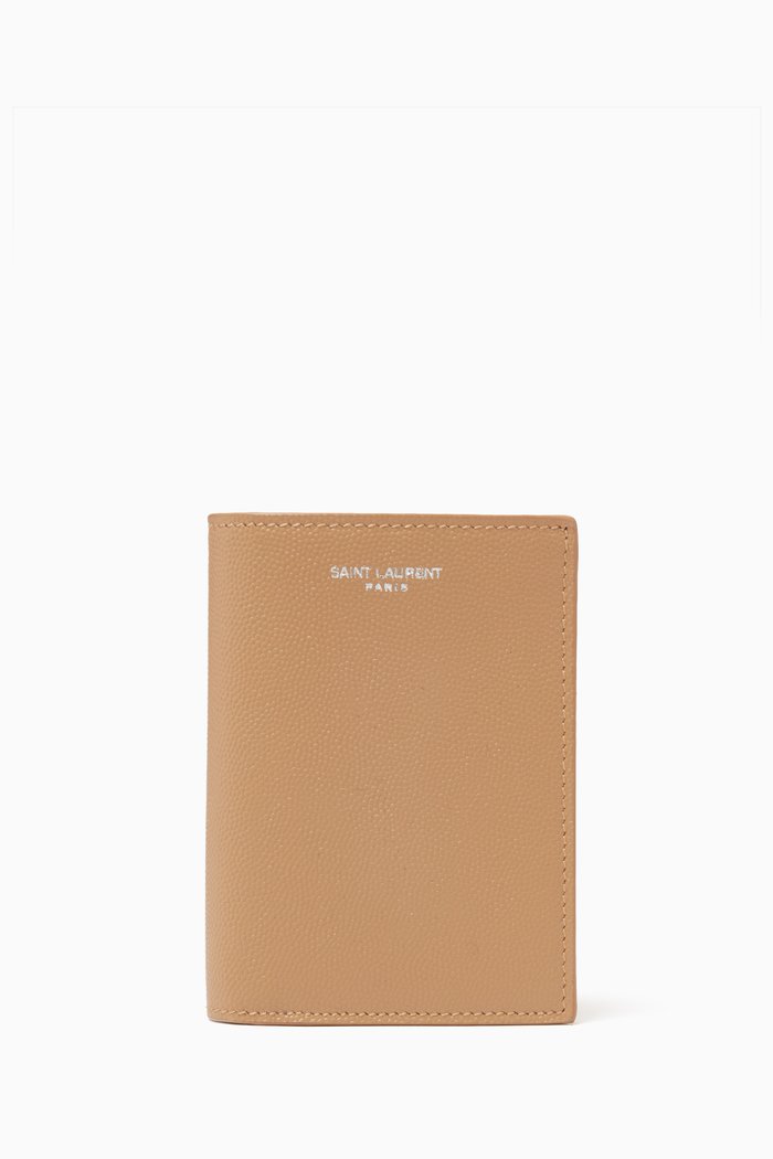 

Card Wallet in Calfskin, Brown