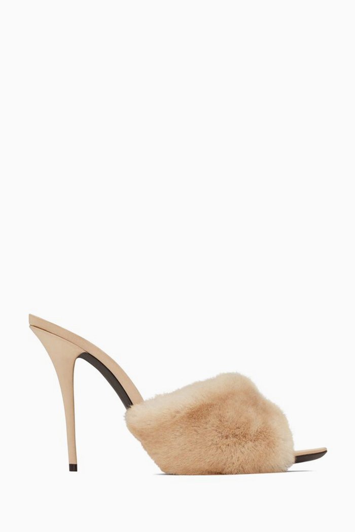 

LA16 Gippy 105 Mules in Faux Fur, Neutral