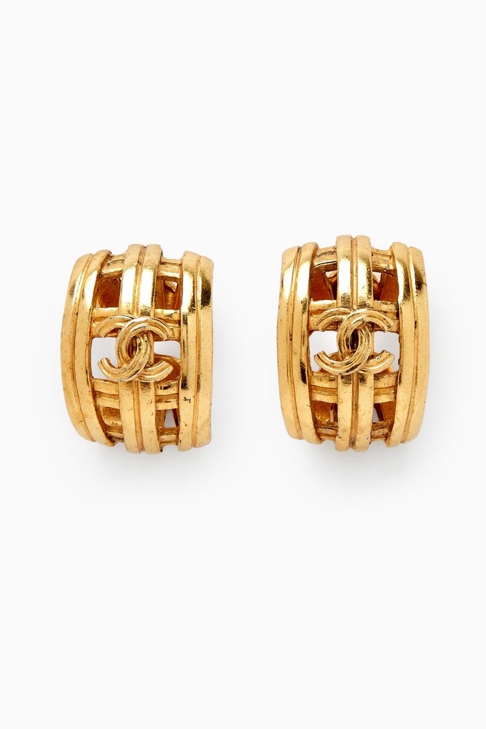 

CC Monogram Clip-on Earrings, Gold