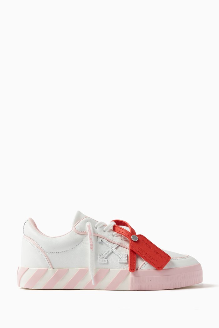 

Logo Sneakers in Leather, White
