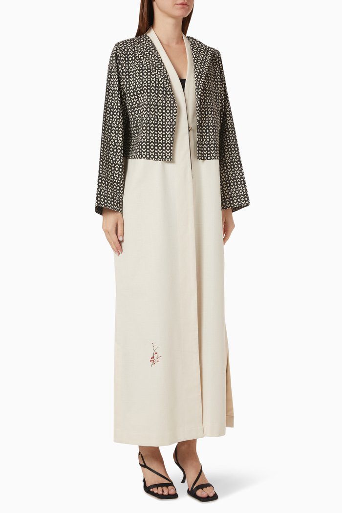 

Attached Jacket Abaya in Cotton, Neutral