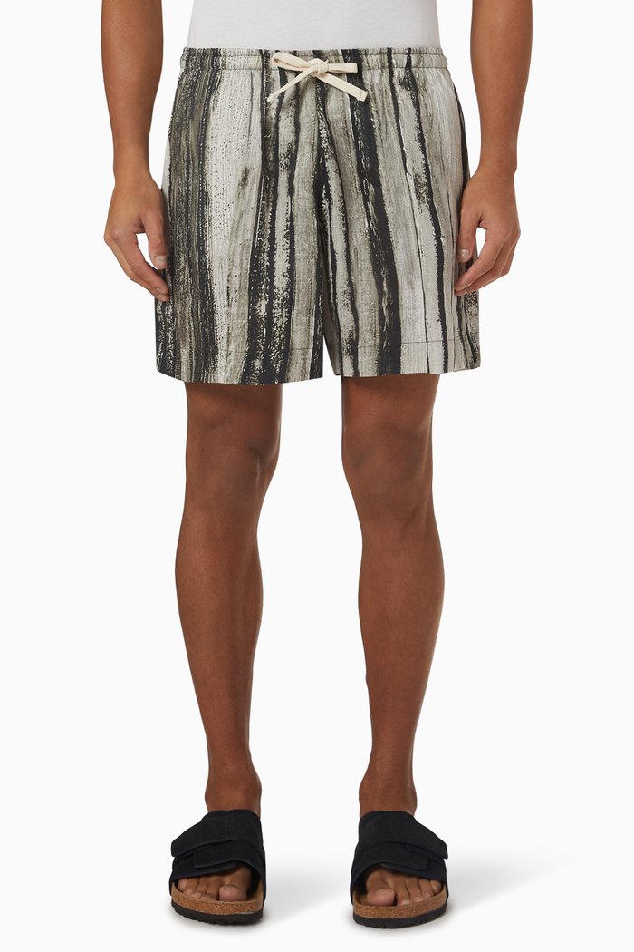 

Las Garzas Shorts in Linen, Black