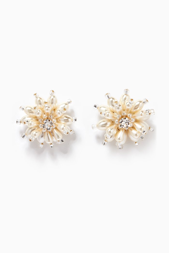 

Les Bouquet Fleuri Clip-on Pearl Studs in Gold-plated Brass, White