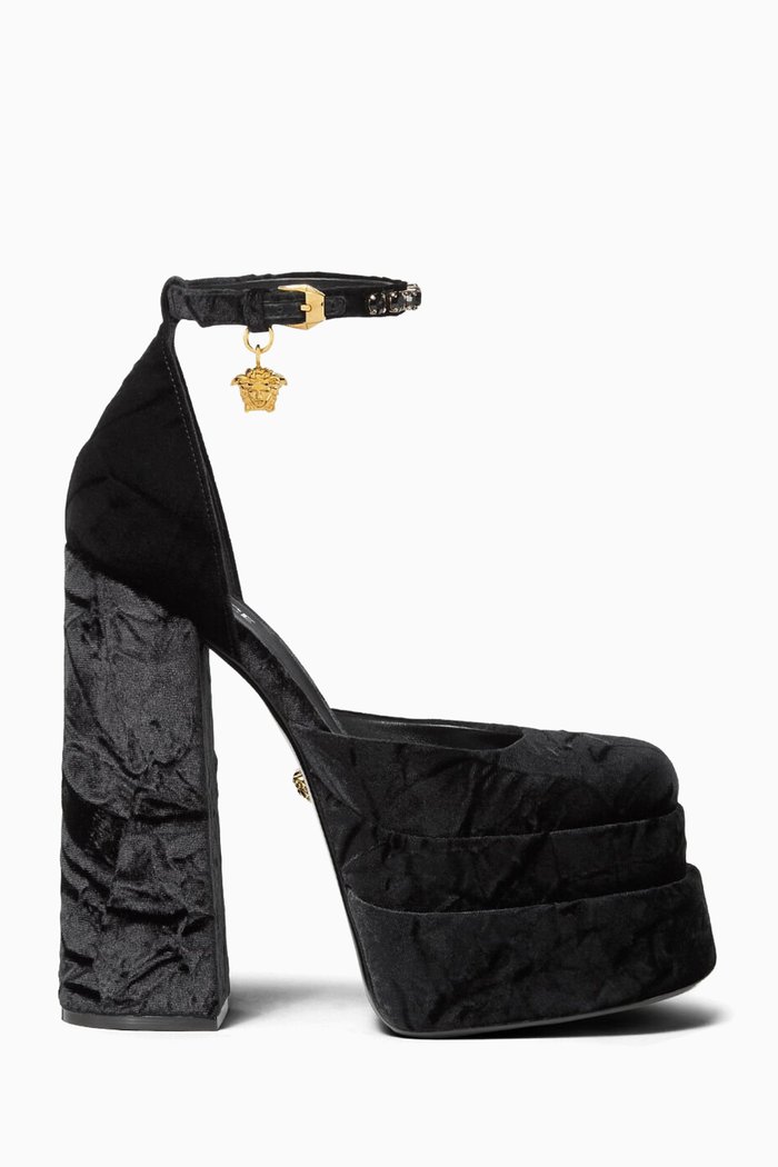 

Medusa Aevitas 155 Platform Pumps in Velvet, Black