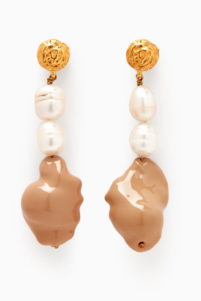 

Dangling Pearl Drop Earrings in Gold-plated Brass, Neutral