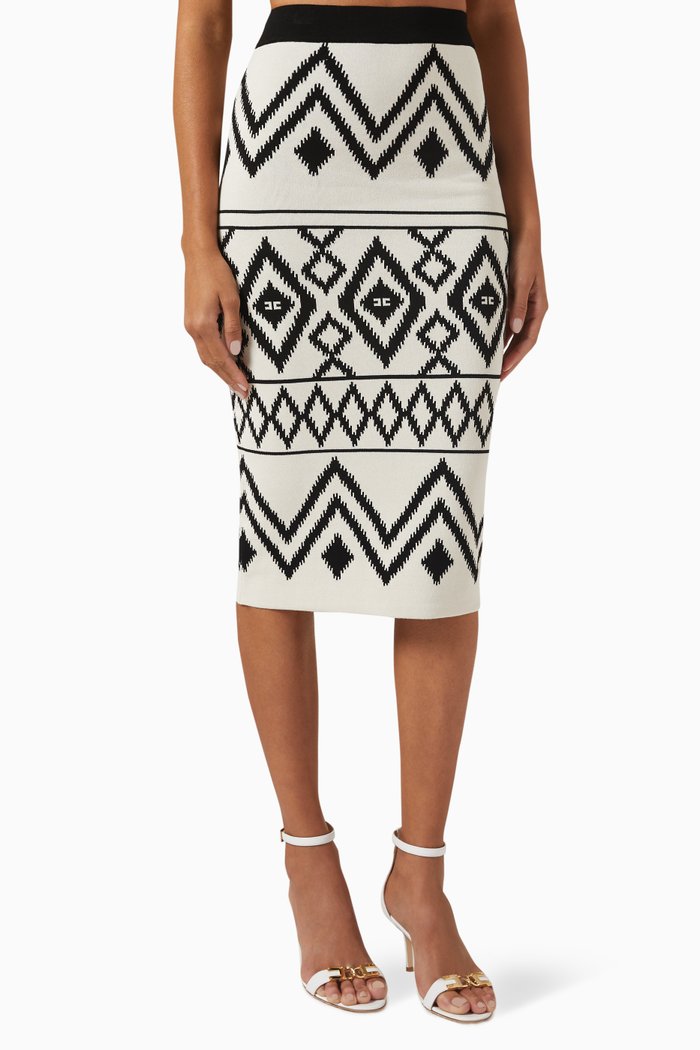 

Rhombus Calf-length Skirt in Knit, Neutral