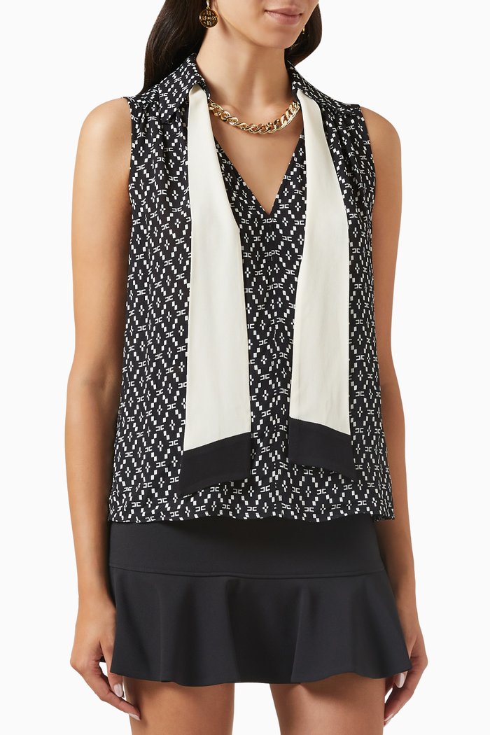 

Sleeveless Blouse in Georgette, Black
