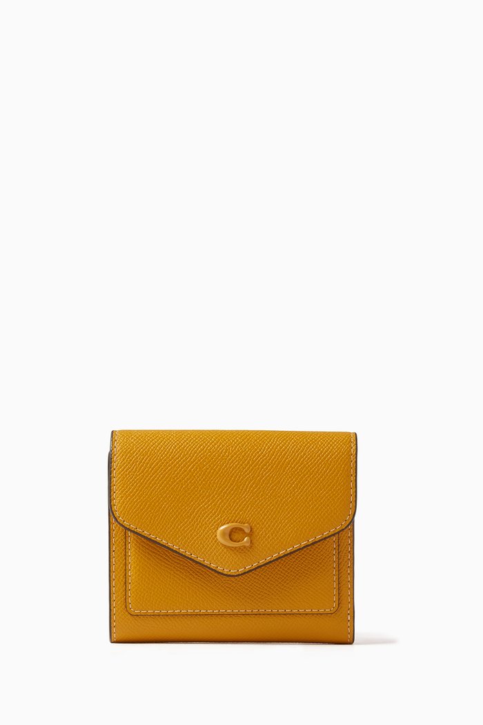 

Small Wyn Wallet in Crossgrain Leather, Yellow