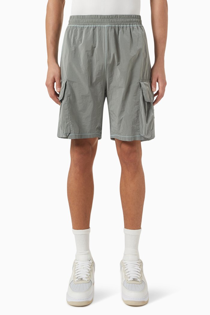 

Hybrid Sweatshorts in Nylon-blend, Grey