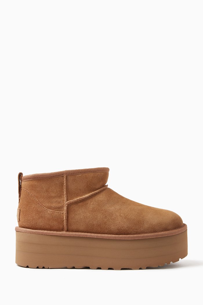 

Classic Ultra Mini Platform Boots in Suede, Brown