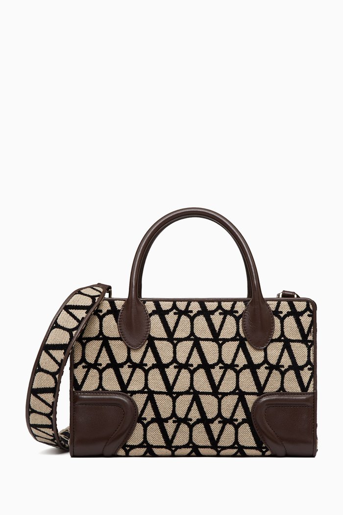 

Small Le Quatrième Tote Bag in Leather, Neutral