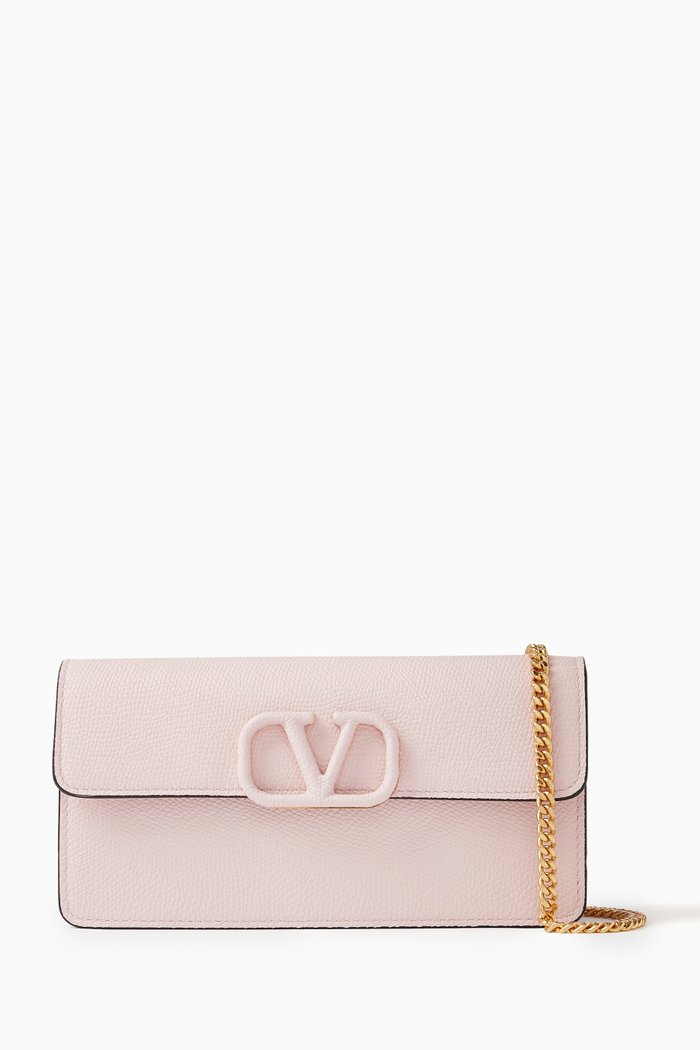 Valentino Garavani VLOGO Chain Wallet in Leather, Pink