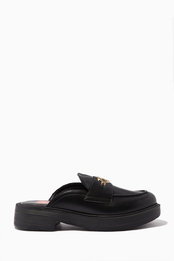 

Heart Logo 40 Mules in Leather, Black